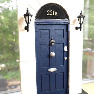 Puerta en miniatura 221B BAKER STREET - Sherlock Holmes - Decoración de detective - Puerta en miniatura de madera hecha a mano imagen 10