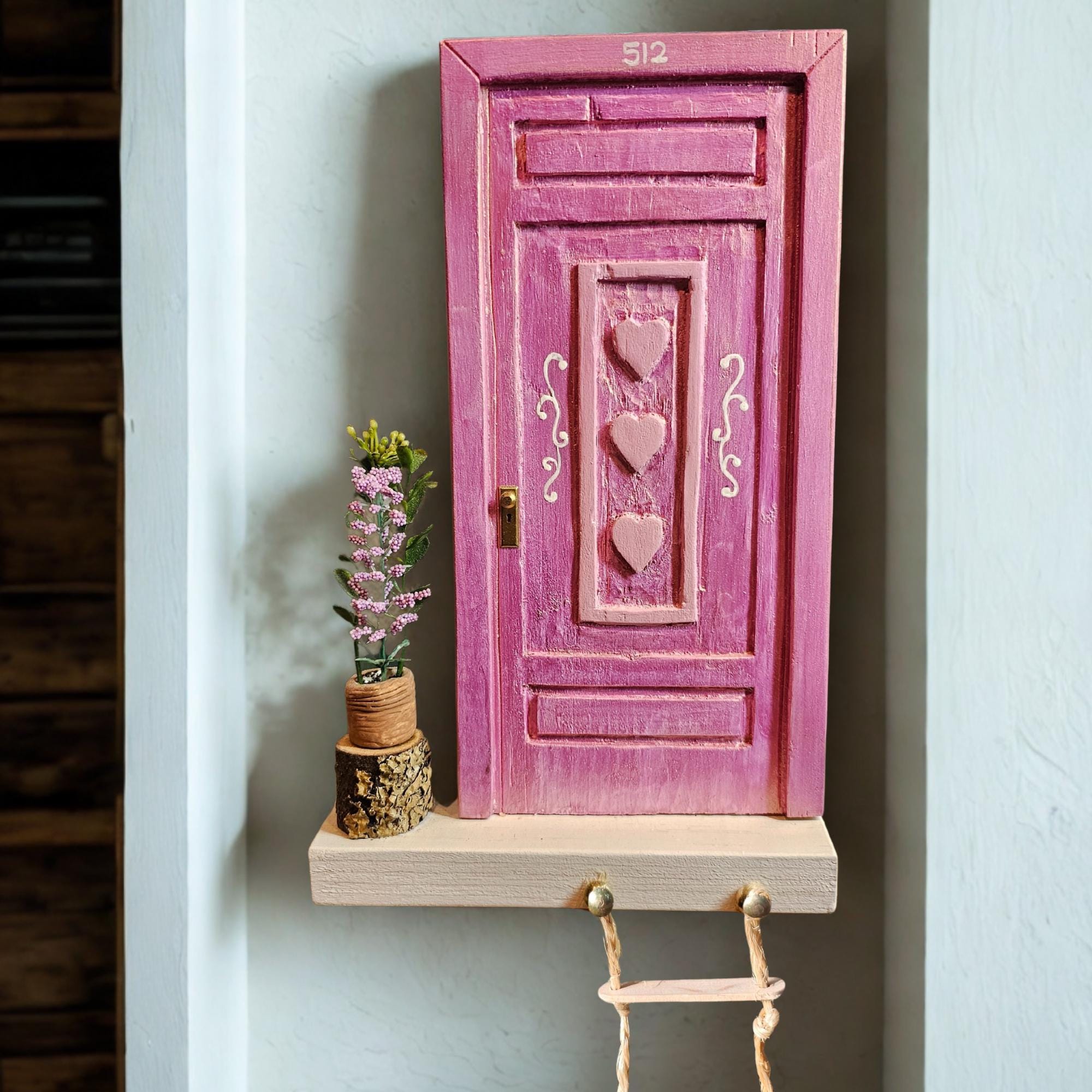 Porte-revues En Fer Forgé Avec Rose Et Feuilles – Déco Maison Romantique