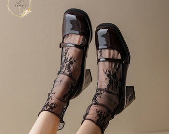 New Fashion Retro Square Toe Hollow Out Casual Mary Jane Shoes - Vintage Style Flats for a Trendy and Comfortable Look