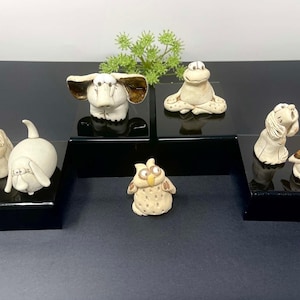 Figuritas de animales de arcilla vintage y caprichosas / Miniaturas de cerámica de estudio / Decoración rústica para estantes