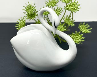 Vintage Hollóháza Porcelain Swan Figurine | Hungary White Minimalist Ceramic Bird Shelf Decor