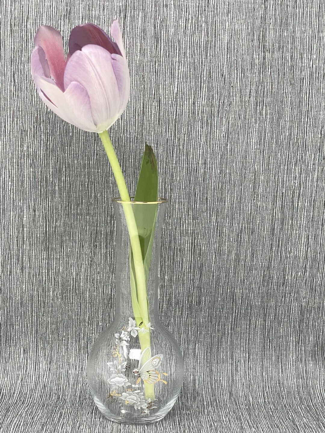 手描きガラスの花瓶｜ゴールドのアクセントが効いたヴィンテージの妖精