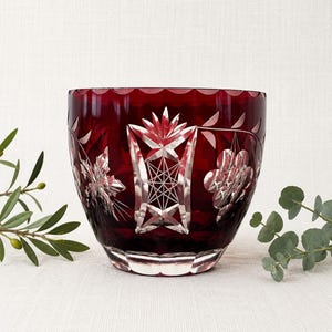 Rubin Handgeschliffene Kristall Schale | Boho Stil Mid-Century Rote Kristall Dekoration