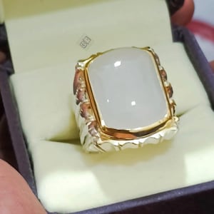Anillo de ágata blanca: joyería hecha a mano de plata de ley 925 con piedras preciosas para hombre.