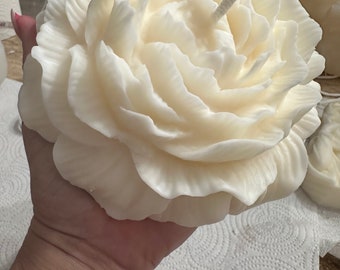 Huge 1lb. Peony Candle in Vanilla Scent | decor candle flower