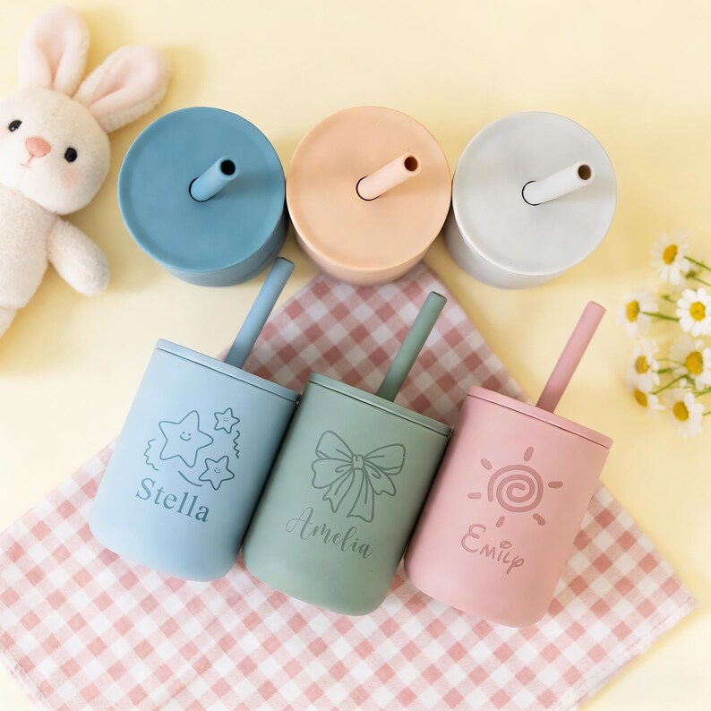 Vaso de silicona para bebé con nombre grabado personalizado, vaso infantil con pajita, vaso de entrenamiento para bebés, regalo para baby shower, vaso para bebés imagen 8