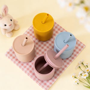 Vaso de silicona para bebé con nombre grabado personalizado, vaso infantil con pajita, vaso de entrenamiento para bebés, regalo para baby shower, vaso para bebés imagen 14