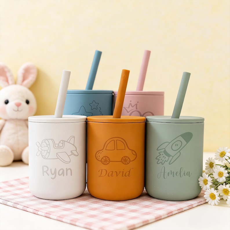 Vaso de silicona para bebé con nombre grabado personalizado, vaso infantil con pajita, vaso de entrenamiento para bebés, regalo para baby shower, vaso para bebés imagen 10