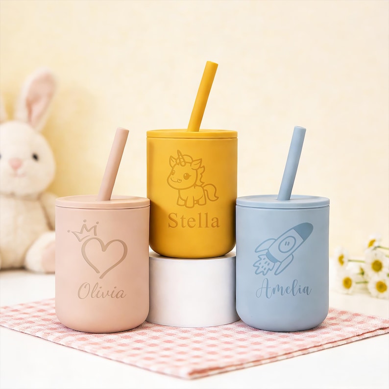 Vaso de silicona para bebé con nombre grabado personalizado, vaso infantil con pajita, vaso de entrenamiento para bebés, regalo para baby shower, vaso para bebés imagen 9