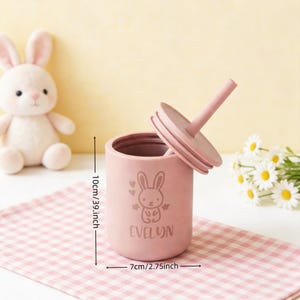 Vaso de silicona para bebé con nombre grabado personalizado, vaso infantil con pajita, vaso de entrenamiento para bebés, regalo para baby shower, vaso para bebés imagen 7