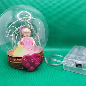 Wicked, Glinda, minifigure decorative mood/night light.