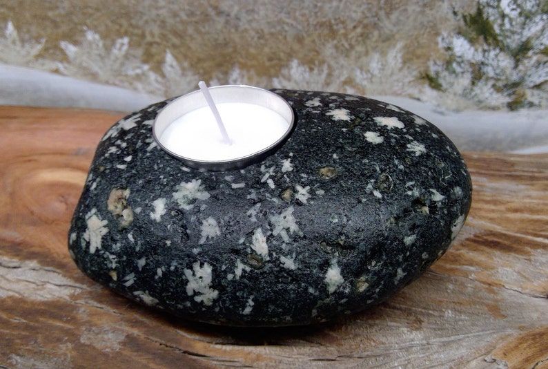 Texada Flower Rock Candle, Flower Rock Candle, Fragrant Soy Candle