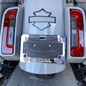 Custom license plate bracket for 2024 Touring 2023 CVO Road Glide Street Glide Use any License plate you want Bring your own plate