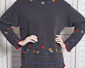 Vintage Crazy Horse Floral Embroidered Ramie Cotton Sweater Gray Cottagecore Knit Size Large
