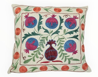 Suzani pillow case // Uzbek embroidered throw pillow// floral embroidery// hand craft from Uzbekistan