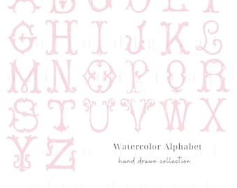 Può includere: Un alfabeto completo in stile acquerello rosa tenue. Ogni lettera presenta decorazioni uniche. L'immagine include il testo "Watercolor Alphabet" e "hand drawn collection".