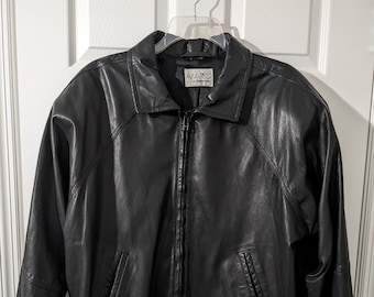 Vintage Men's 100% Genuine Leather Jacket by LONDON FOG