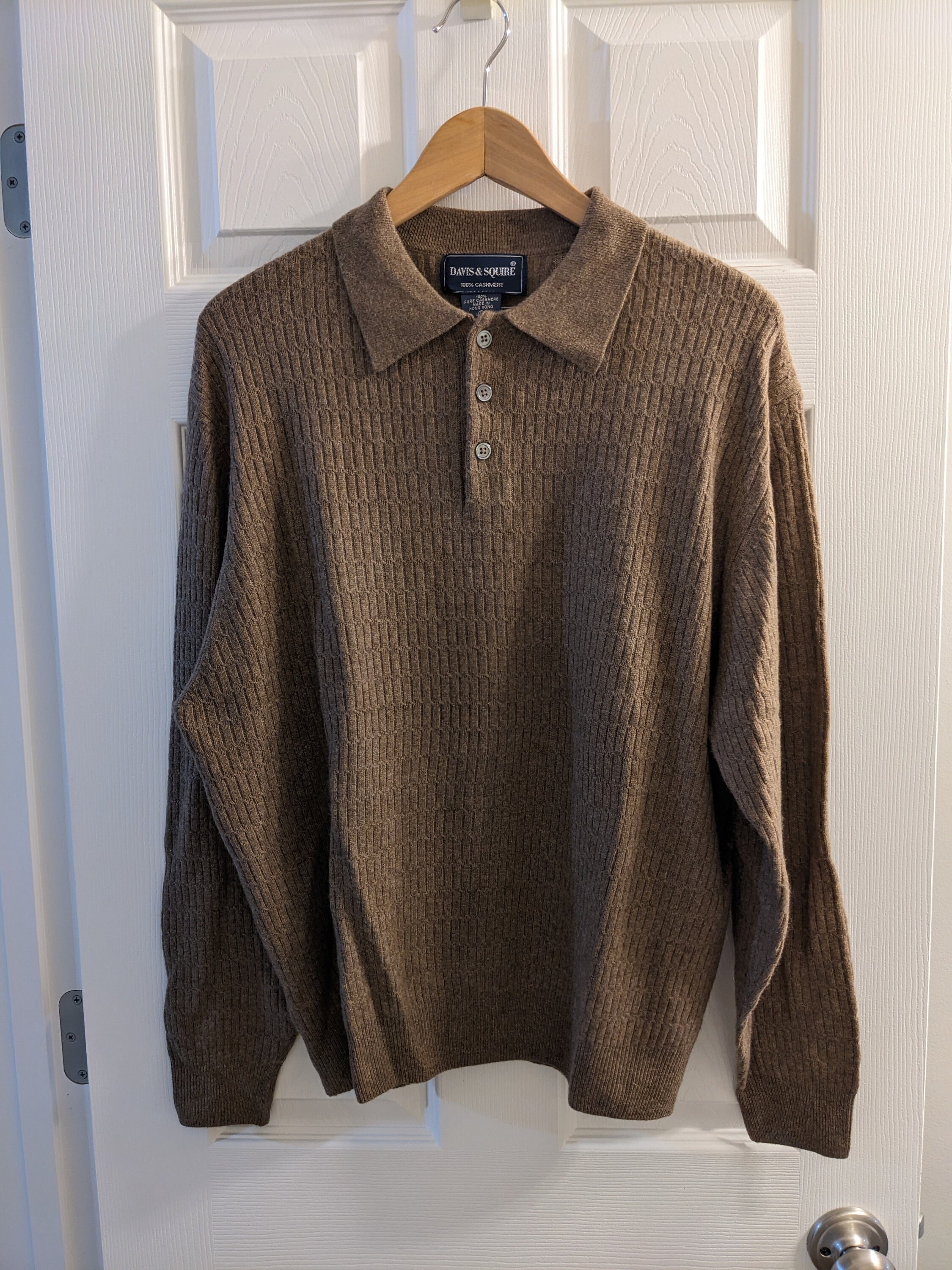 100% Cashmere Sweater by Davis & Squire, Mint Condition - Brown 