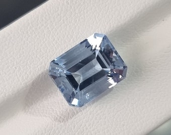 Certified Beautiful Colour Aquamarine 6.05 Carats Weight