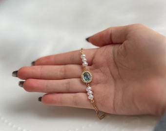 Swiss Blue Topaz Gold filled Wire wrapped Bracelet, Nature Topaz & Freshwater Pearl Bracelet, November Birthstone Jewelry, Topaz Jewelry