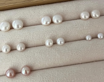 上品な淡水パールのスタッドピアス、ミニマリストジュエリーのスタッド