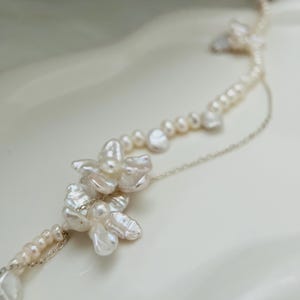 Elegant barockpärlhalsband i 925 sterlingsilver, brudpärlhalsband, barockblommahalsband, bröllopssmycken, pärlhalsband bild 6