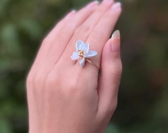 Pearl Flower Gold Filled Ring,  Adjustable Baroque Sterling Sliver Pearl Ring, Flower Statement Ring, Pearl Flower Ring, Baroque Pearl Ring