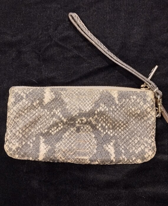 Vintage DKNY Snakeskin Embossed Leather Wristlet Clutch – Multi-Compartment Pouch Y2K Bag