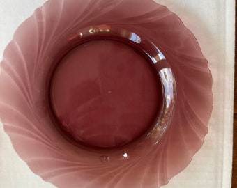 Duralex Bormioli Amethyst Purple Swirl 9 1/4 “ dinner plate set of 4 made in France.