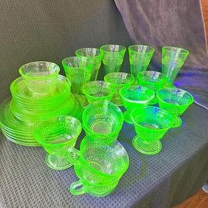 Uranium Roulette/Many Windows glass by Anchor Hocking, glows green under black light. Green Vaseline Depression glass. Excellent condition