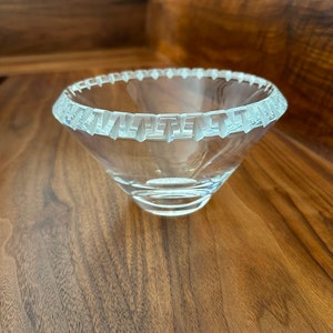 Orrefors Crystal bowl, Signed Sweden bowl, signed, Art Deco.  Dessert bowl, Fruit Bowl or home decor.