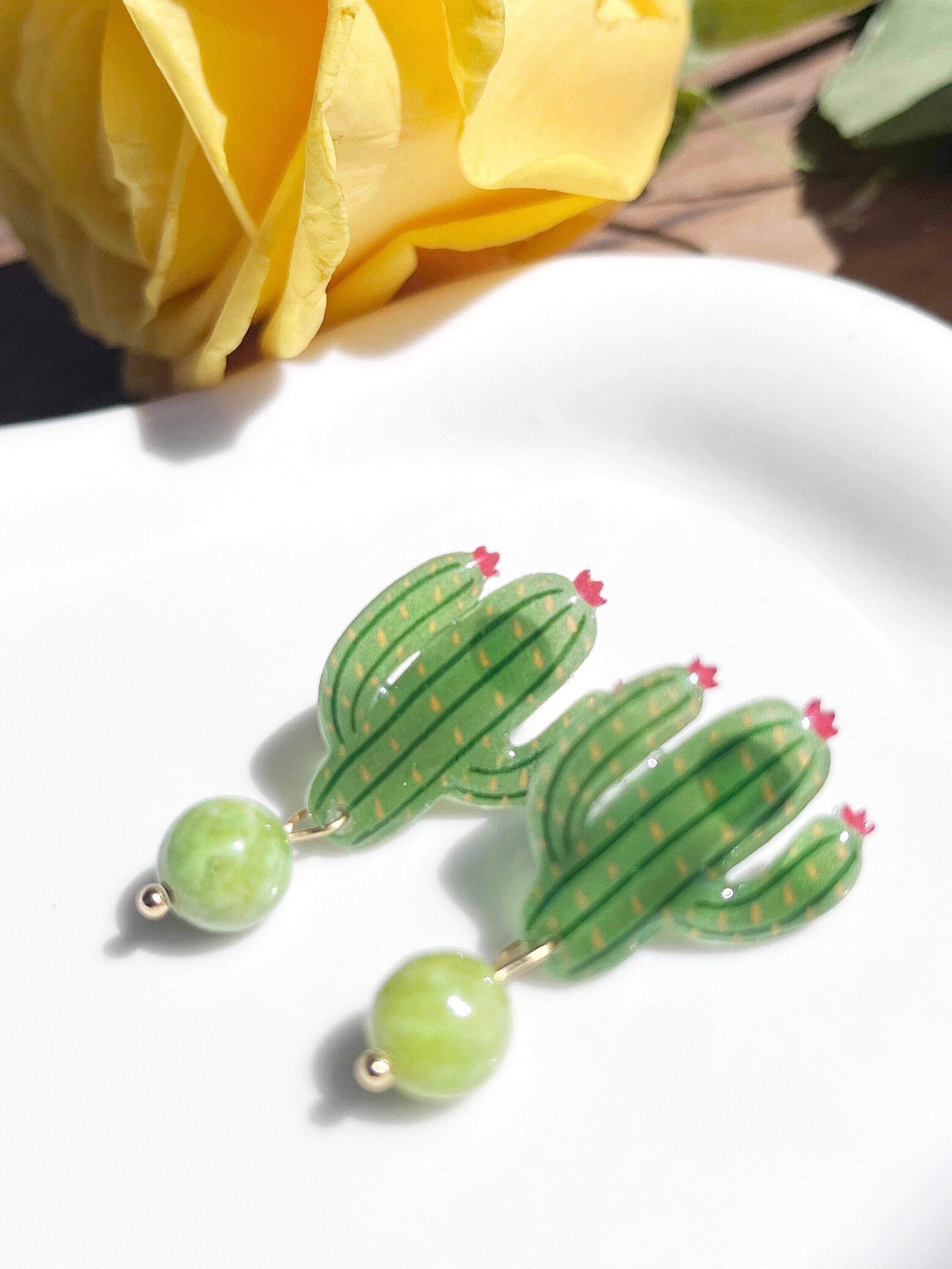 Boucles D'oreilles Pendantes Goutte Cactus - Perles Vertes, Style Bohème, Fermoir à Tige