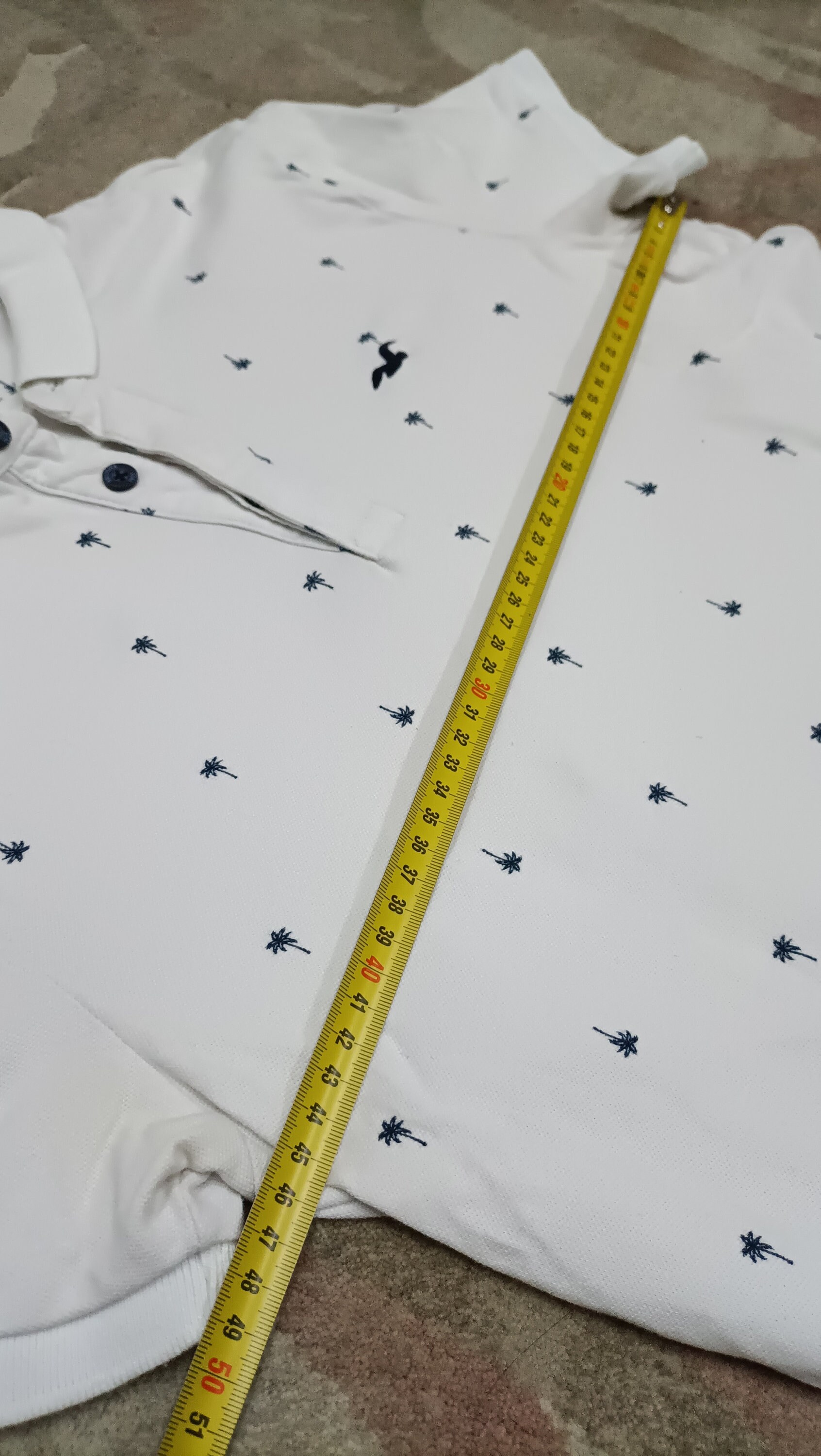 Hollister White Palm Tree Pattern Polo Shirt Size S