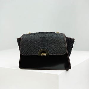 Structured Python and Nappa Leather Bag – Black Harmony of Luxury image 2