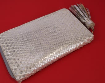 Stylish Zipper Wallet Made of Python Leather with Decorative Tassel