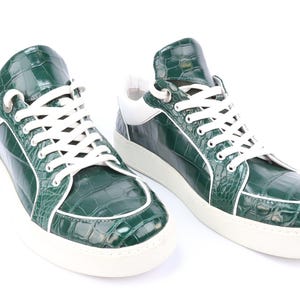 Luxurious Malachite Alligator Leather Sneakers with Vibram Sole and Nappa Lining