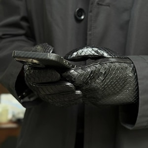 Men’s Black Python Leather Gloves | Handmade Luxury Exotic Leather Gloves
