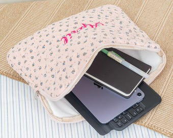Personalized Quilted Laptop Bag, Floral iPad Tablet Sleeve, MacBook Sleeve, Christmas Gift