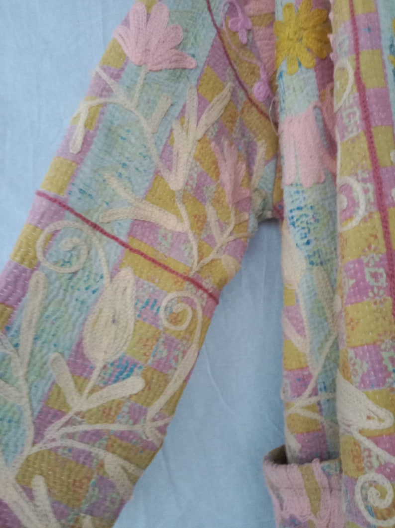 Vintage Suzani Boho Mantel Penny Lane Mantel Wintermantel für Damen Langer Boho-Mantel in hellbraunem, gelbem und gelbem Stickerei-Wintermantel Bild 6