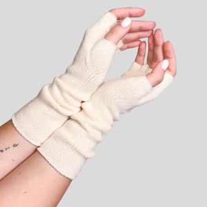 Handmade Fingerless Mittens – Cashmere & Merino Wool Blend