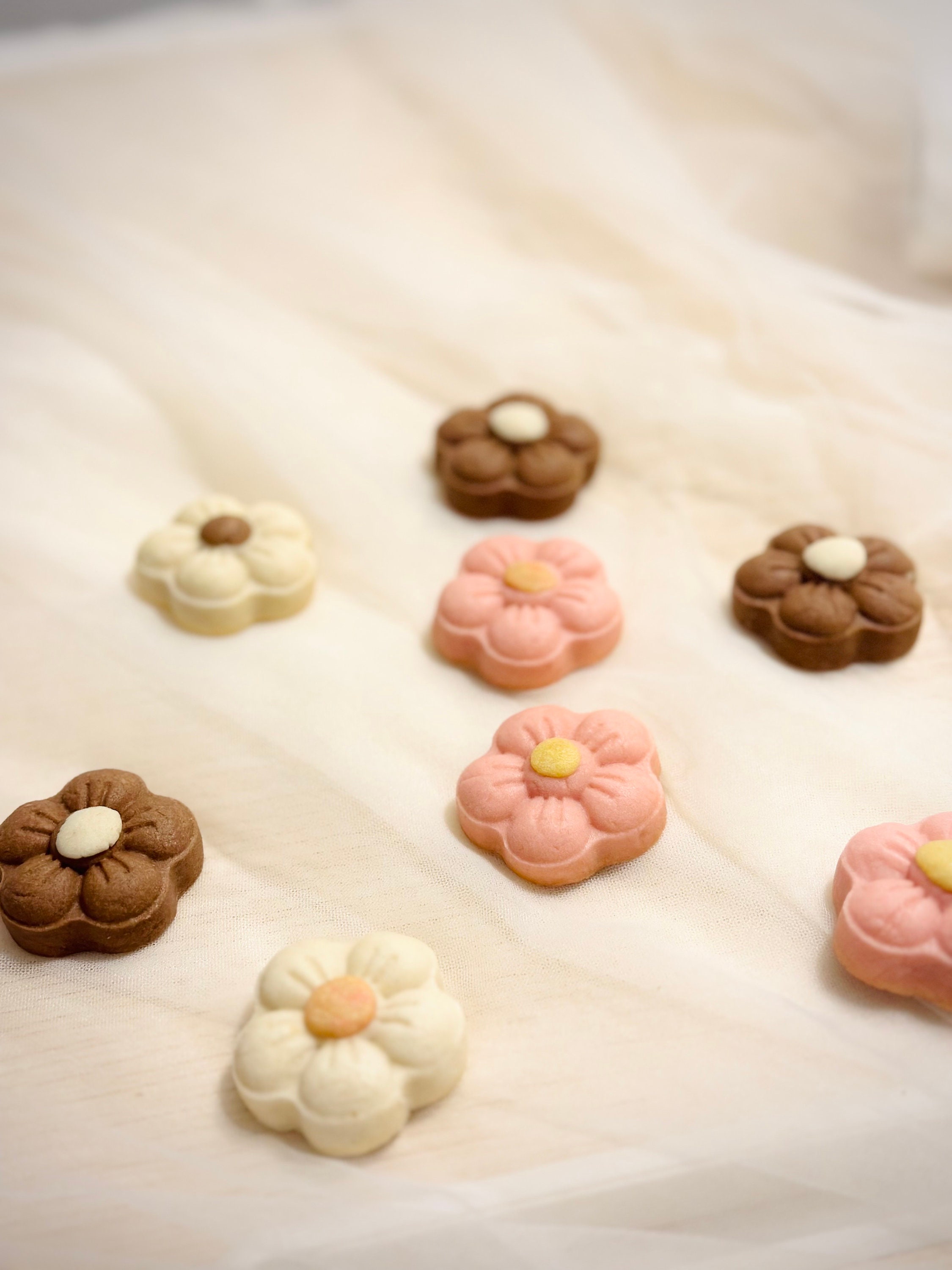 Cute Daisy Butter Cookies Homemade, Made to Order, Fresh Baking, Pure