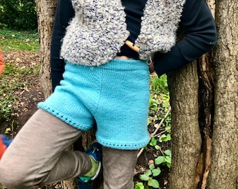 Valentine Shorts knitting pattern 2-16 years (digital pdf in EN DE NL)