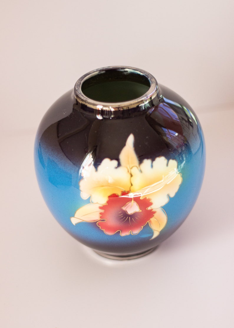 Vintage 90er Jahre Keramik Iris Blumenvase Eclectic Decor Vase Bild 3