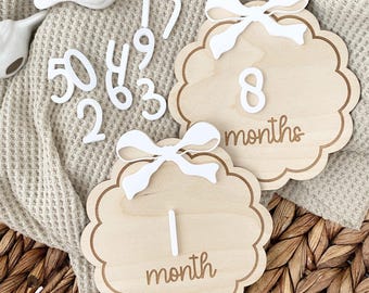 3D Monthly Milestone Discs for Baby Photos, Engraved Wood Monthly Milestone Markers, Baby Bow Milestone Cards, Personalized Baby Sign