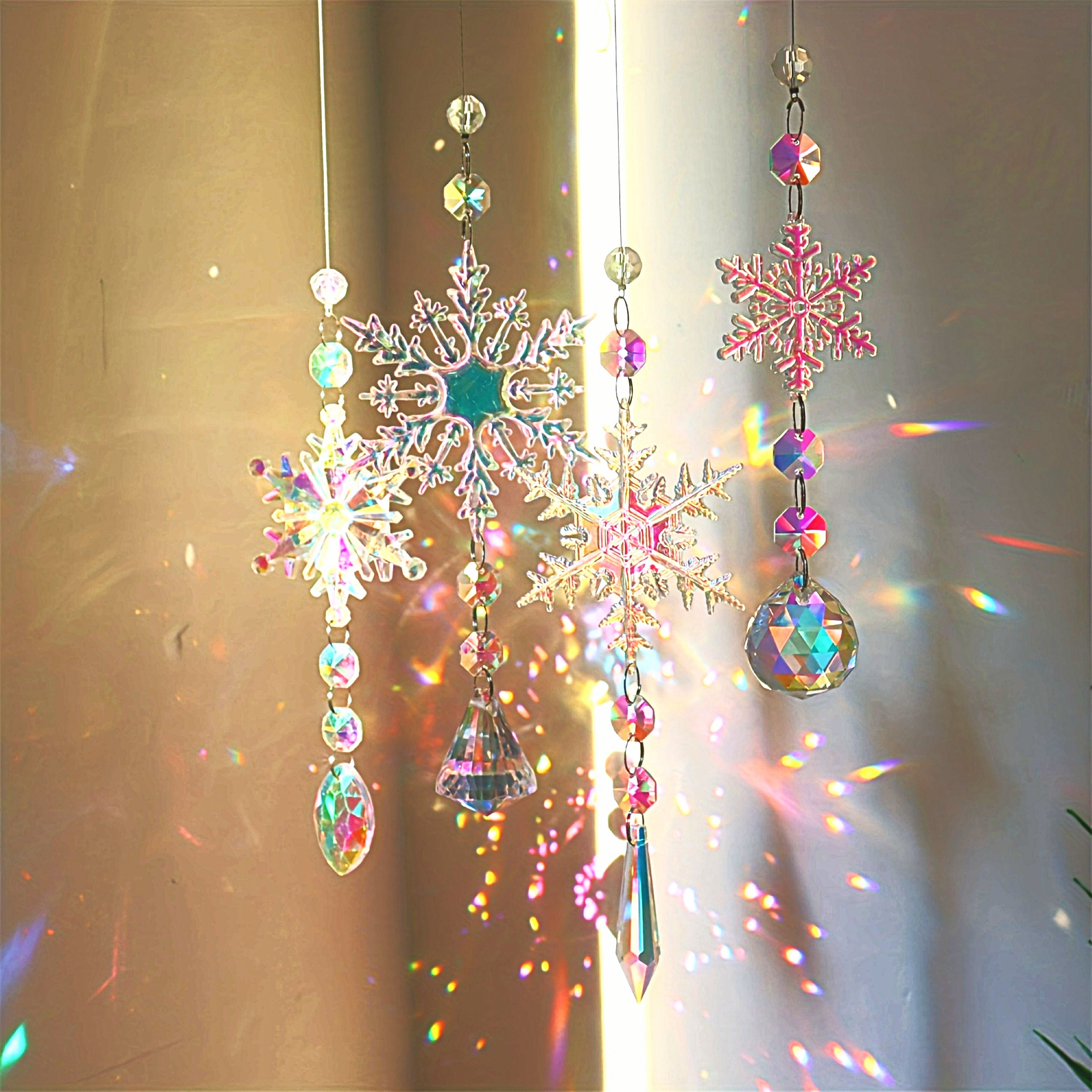 Attrape-Soleil, icyant Attrape-rêves en Cristal Suspendus de Prisme de  Boule de Verre Transparent Multicolore pour la Maison la fenêtre de  Jardin,Cadeaux pour filles