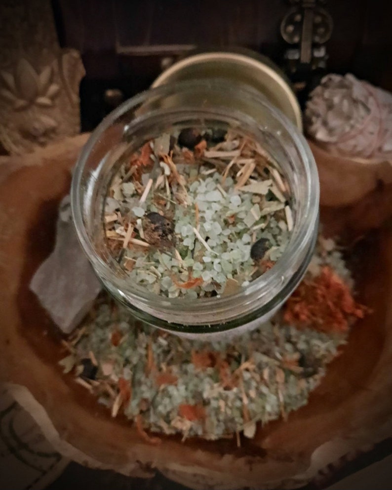 13 UNCROSSING SALT HERBS to remove curses, evil energies, hexes and hexes image 6