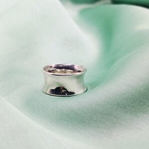 Simple 1 Band Ring in Sterling 925 Silver , Statement ring , Gift for her , Eternity ring , Anniversary gift , Promise ring