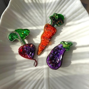 Gift set of vegetables brooch_Purple Beet, Embroidered eggplant and Сarrots Crystal Pin