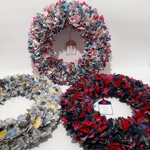 Rag Wreath / Cottage Decor  / Fabric Wreath / Wall Hanging /Modern  Farmhouse / Fabric Table Centre
