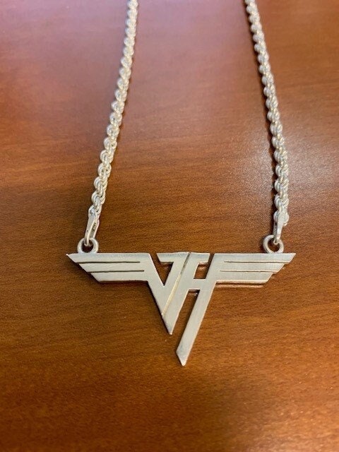 Stainless Steel Eddie Van Halen Charm Arrow Pendant 24 Chain Jewelry From  Bong05, $16.62 | DHgate.Com